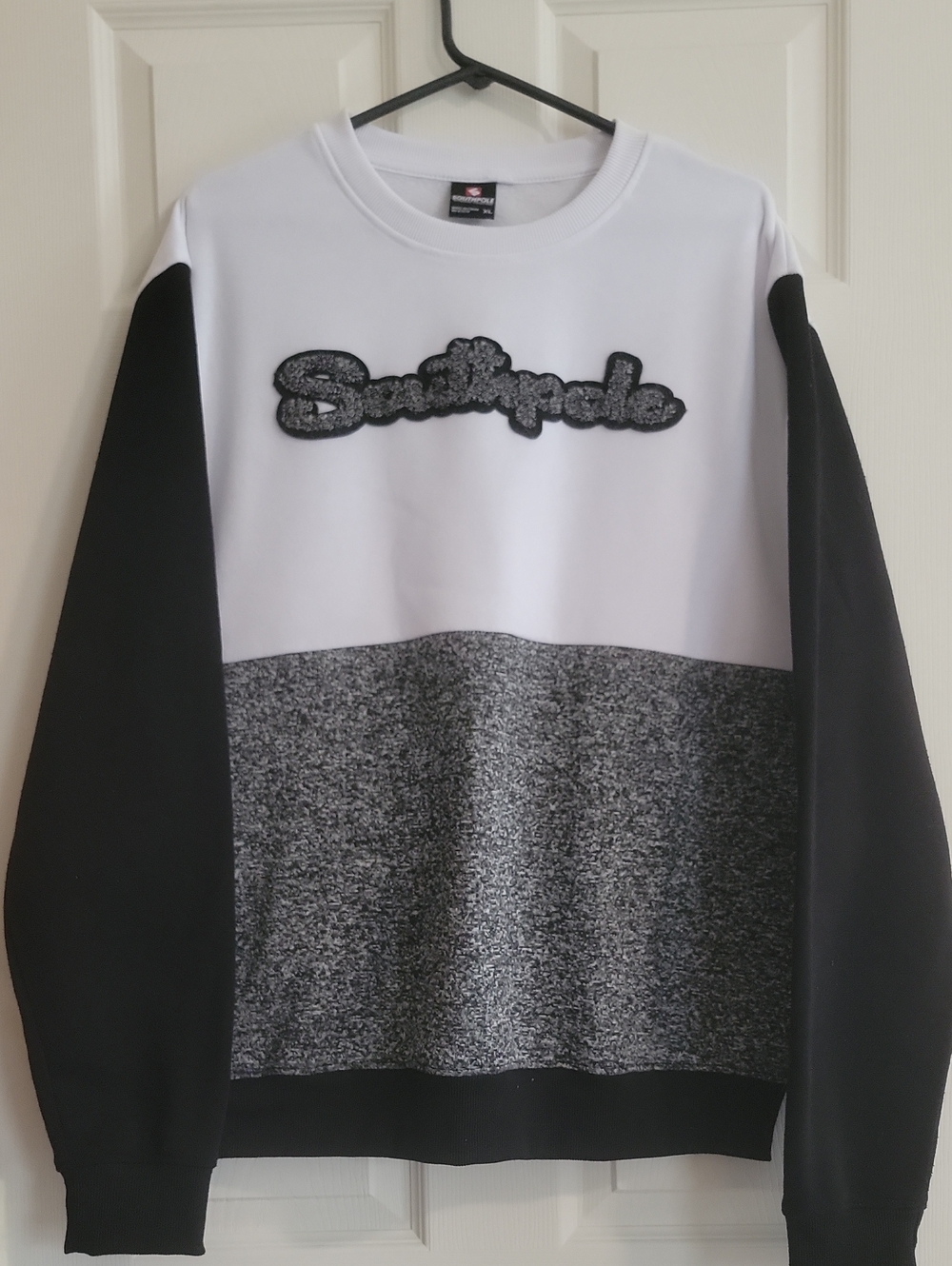 Men's Colorblock Crewneck Sweater - White, Black & Gray Heather